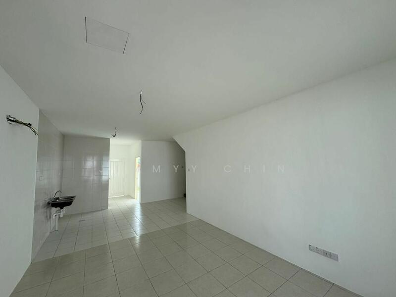 For Sale - Townhouse at Batu Kawa