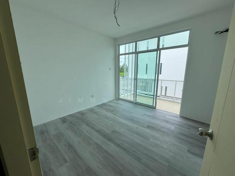 For Sale - Townhouse at Batu Kawa
