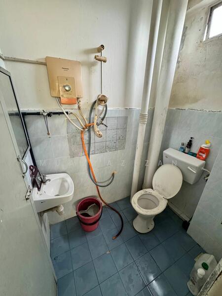 For Sale - Pangsapuri Indah Taman Air Tawar Indah A