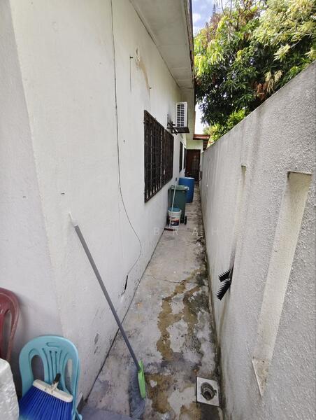 For Sale - Taman Salak Jaya