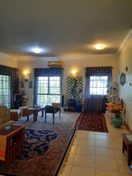 Untuk Dijual - Bungalow Double Storey Seksyen 8 Shah Alam