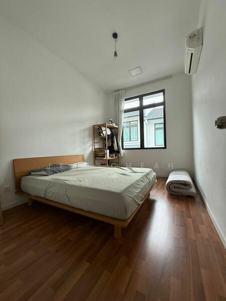 Untuk Dijual - Terraced House at Eco Majestic