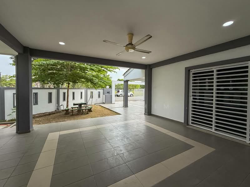 2-storey Terraced House for Sale in Bandar Saujana Putra (Tanjong Duabelas) - Azizirrahim . - Exterior - PropertyGuru.com.my