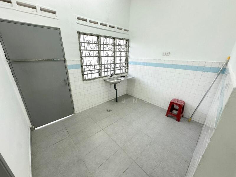 Untuk Disewa - Taman Sentosa