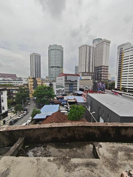 Untuk Dijual - Semi-Detached House at Chow Kit