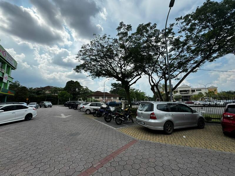 For Sale - Jalan Austin Height @ Mount Austin Double Storey Shoplot For Sale