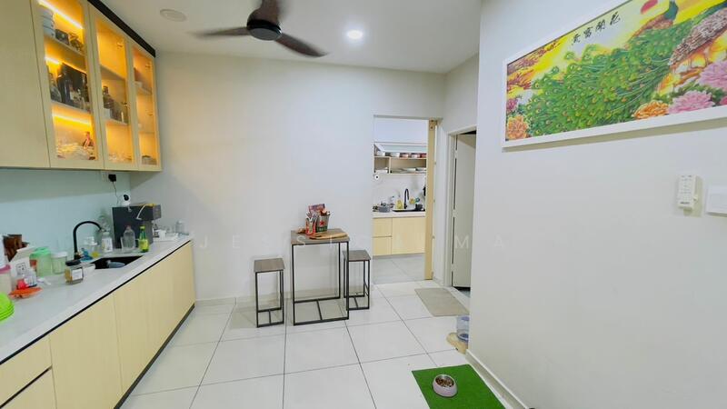 Untuk Disewa - Kempas Utama Kempas Utama Taman Kempas Utama Kempas Utama Taman Kempas Utama