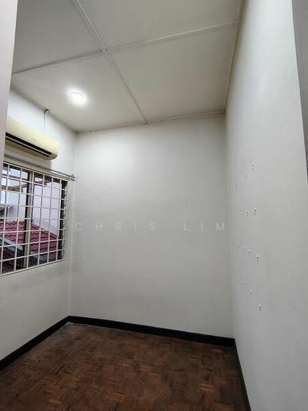 For Rent - Jalan Sri Petaling 16