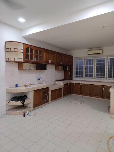 For Rent - Jalan Sri Petaling 16