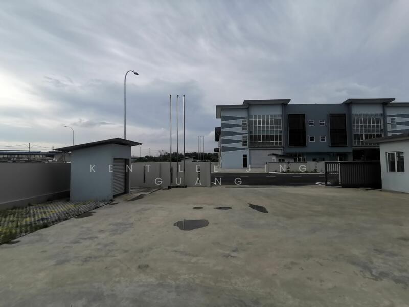 For Sale - New factory Alam Impian west, Kampung jawa