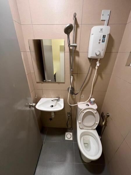 For Rent - TR Residence