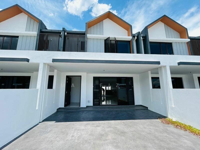 For Sale - Terraced House at Bandar Serenia
