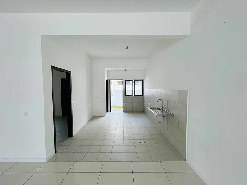 For Sale - Terraced House at Bandar Serenia