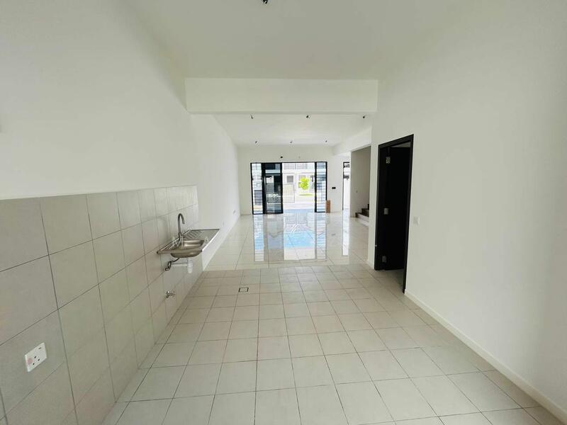 For Sale - Terraced House at Bandar Serenia