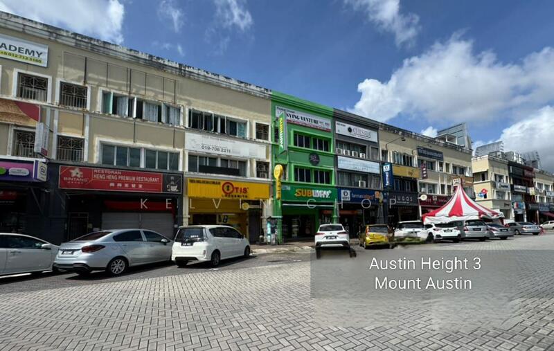 Untuk Disewa - Austin Height Main Road Shop