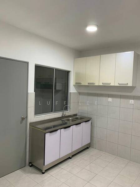 For Rent - Suria Pantai