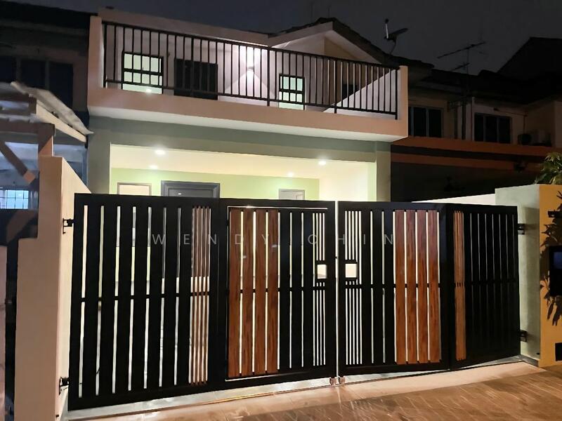 For Sale - 2-storey Terrace House at TAMAN PUCHONG UTAMA