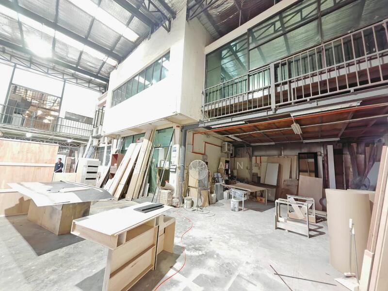 Untuk Dijual - Taman Tan Sri Yaacob Semi-D Factory