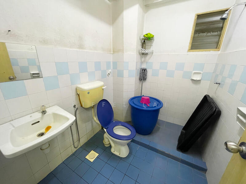For Rent - Vista Seri Putra