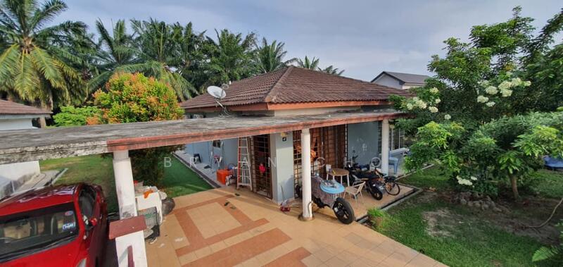 For Sale - Semi-Detached | 1 Storey | 50 x 110 | Freehold | Bandar tasik kesuma
