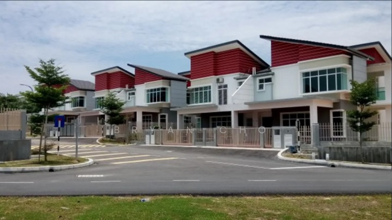 Untuk Dijual - Semi-Detached 2 Storey | Lavender Taman pelangi semenyih 2 | 40 x 75