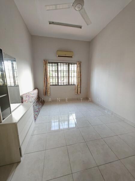 For Sale - Acacia