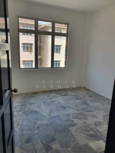For Sale - Kenanga Apartment