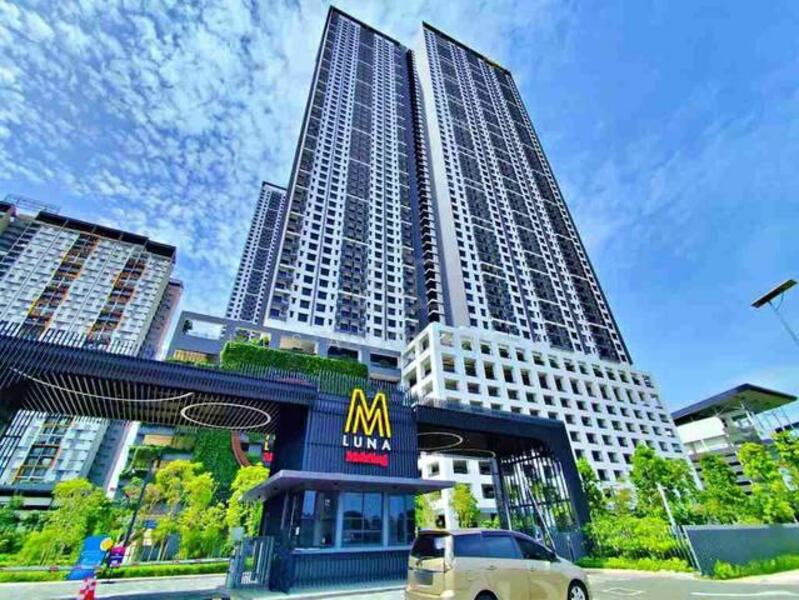 Untuk Dijual - M Luna