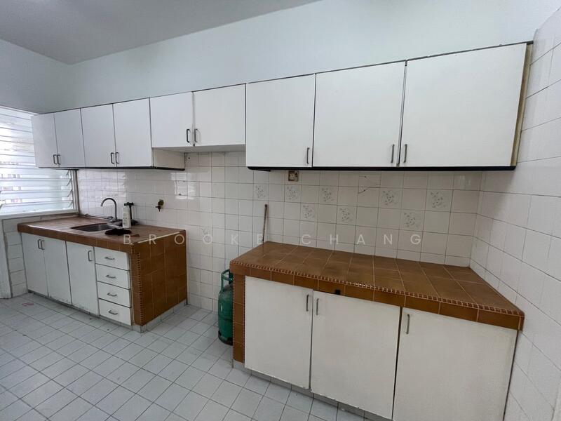 For Rent - Baiduri