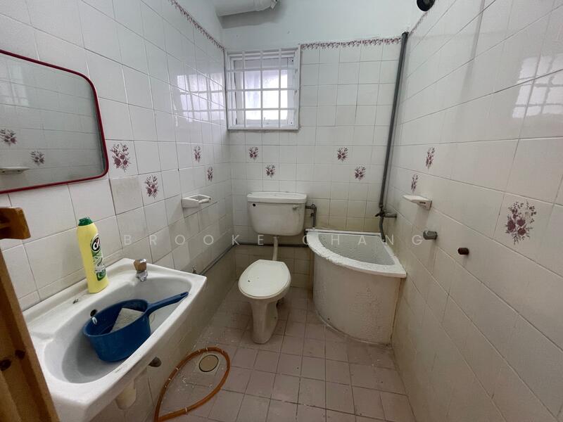 For Rent - Baiduri