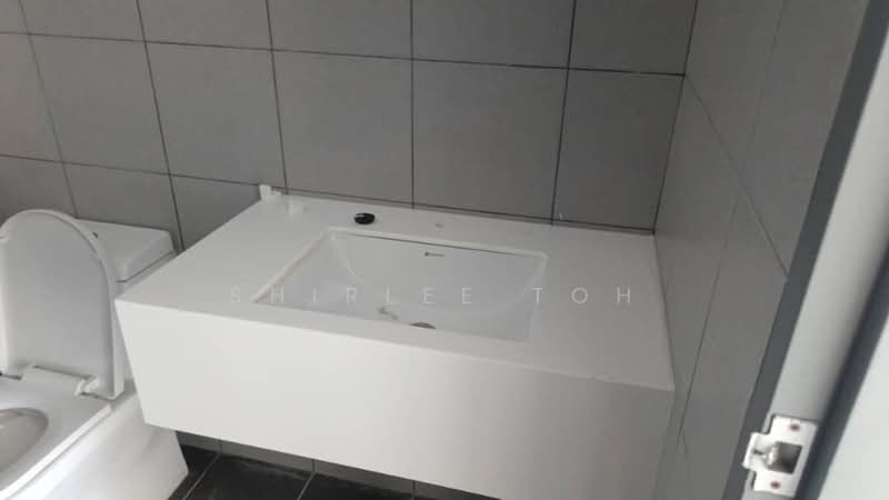 Condominium for Rent at E'Island Lake Haven - Shirlee Toh - Bathroom - PropertyGuru.com.my