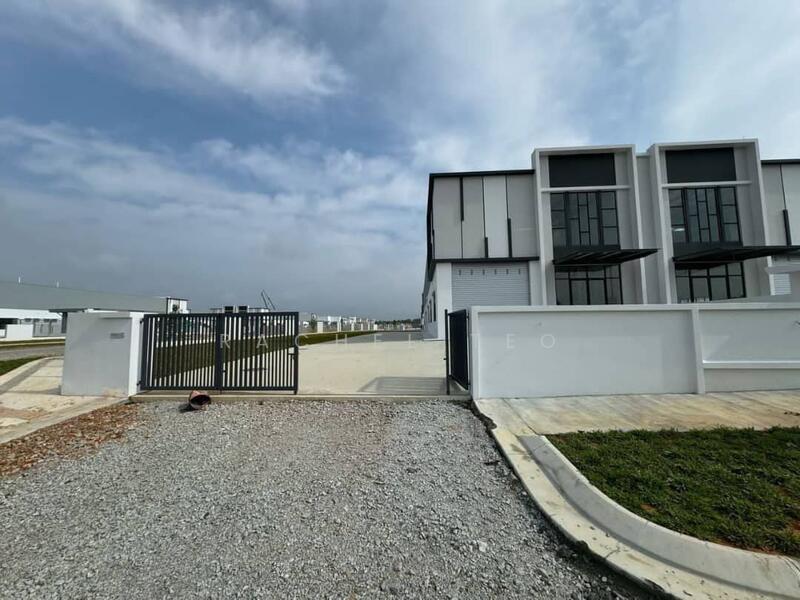 For Rent - Eco Business Park 1
