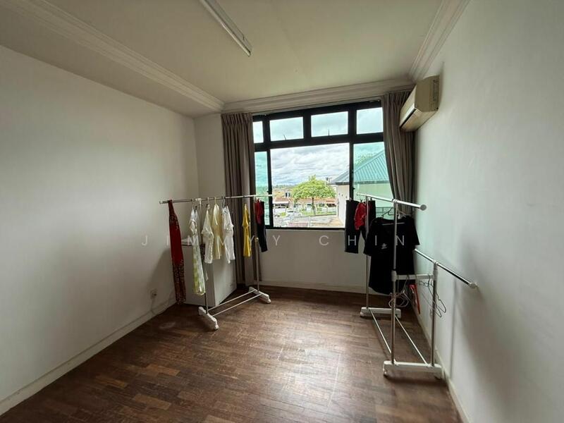 For Rent - Village Grove