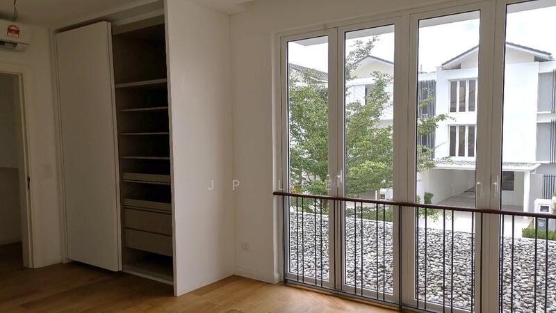For Rent - Emerald Bay @ Puteri Harbour