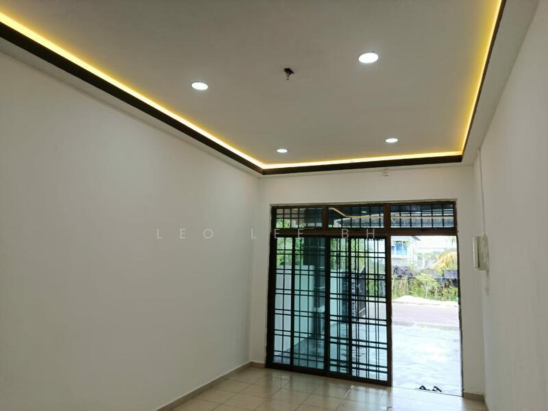 For Sale - Jalan Kiaramas 4, Taman Kiaramas , Kluang, Johor