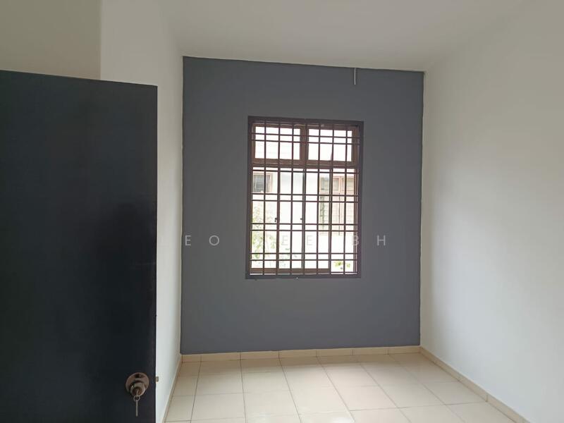 For Sale - Jalan Kiaramas 4, Taman Kiaramas , Kluang, Johor