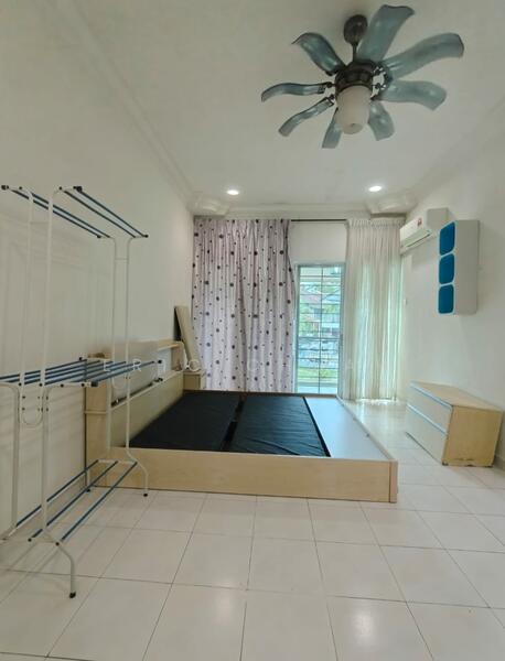 For Rent - Kulai Kulai Kulais