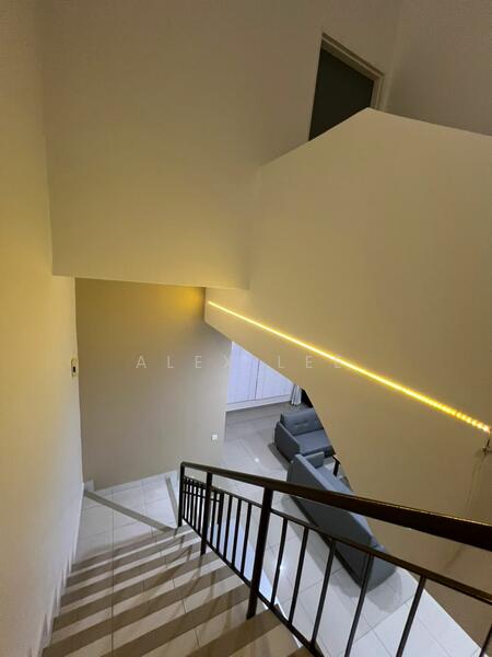 Untuk Disewa - Setia Alam