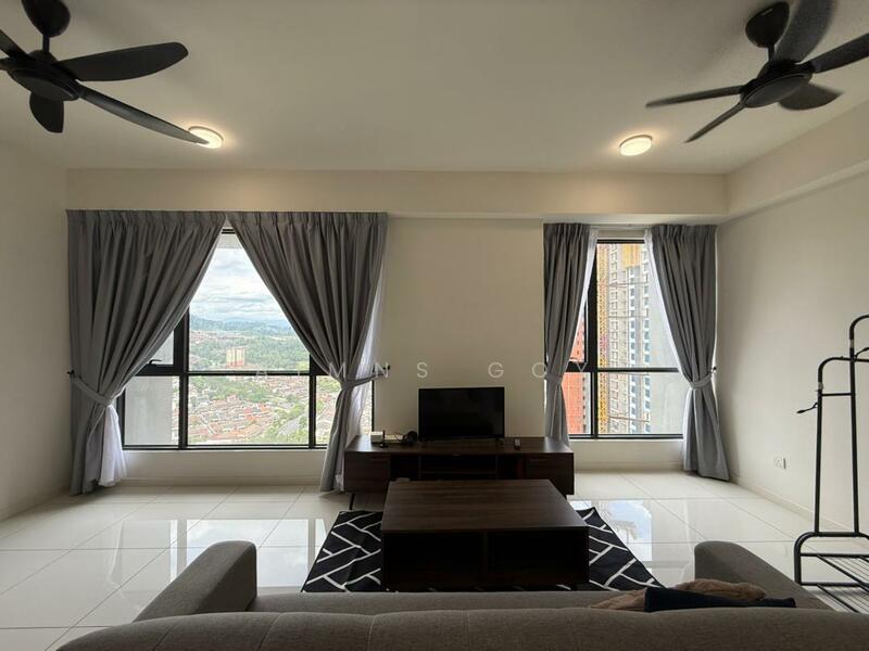 For Rent - Emerald 9