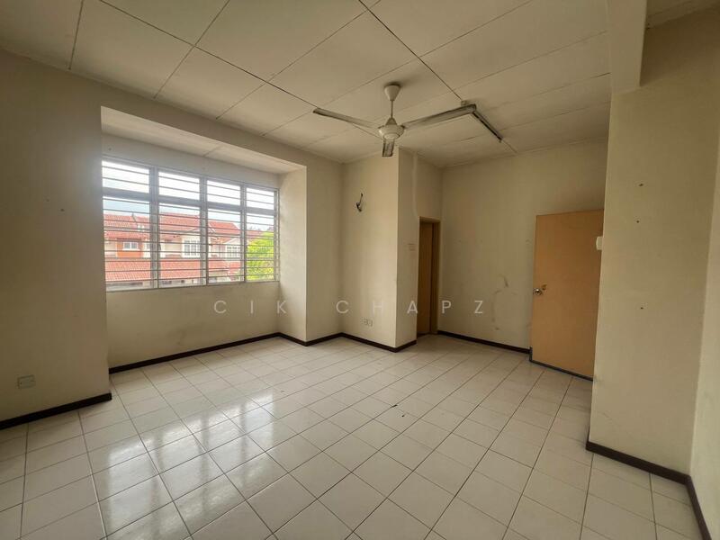 For Sale - DESA COALFIELDS SG BULOH - FREEHOLD 22X65 4 BILIK