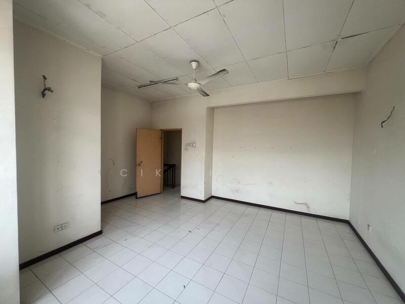 For Sale - DESA COALFIELDS SG BULOH - FREEHOLD 22X65 4 BILIK