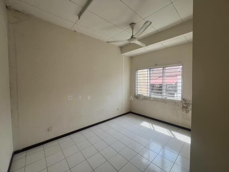 For Sale - DESA COALFIELDS SG BULOH - FREEHOLD 22X65 4 BILIK