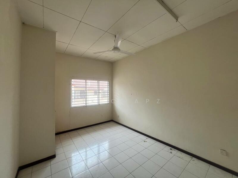 For Sale - DESA COALFIELDS SG BULOH - FREEHOLD 22X65 4 BILIK