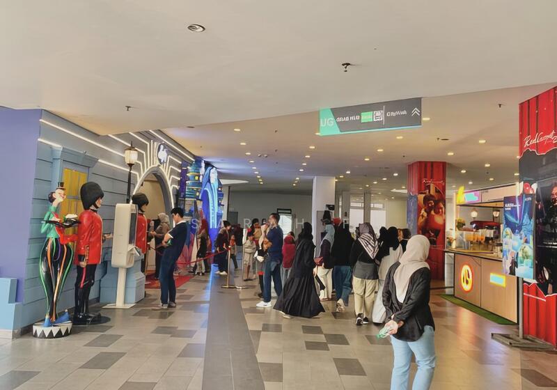 For Rent - i-SOHO @ i-City