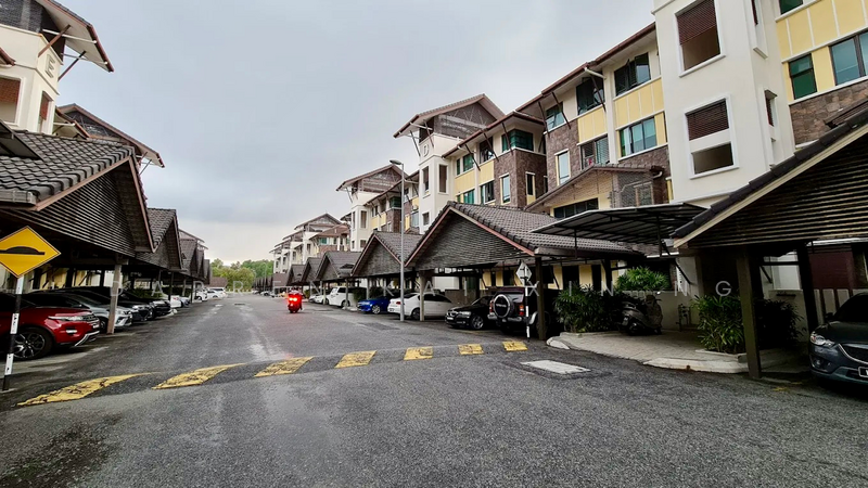 For Sale - Townhouse at Bandar Tun Hussein Onn