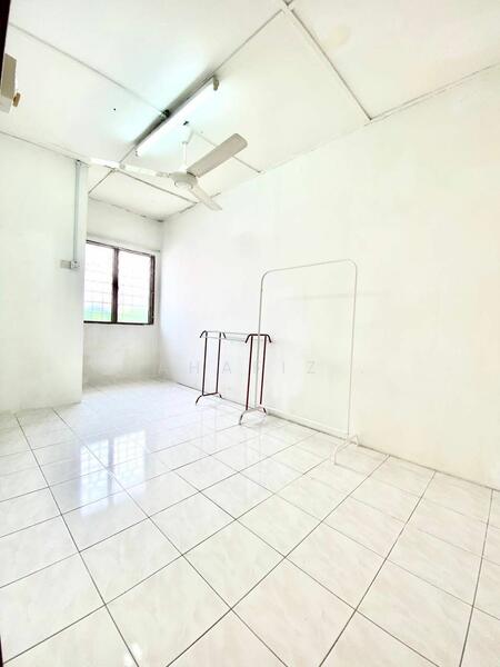 Untuk Dijual - Taman Pinggiran Putra