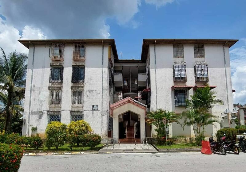Untuk Disewa - Rampai Court