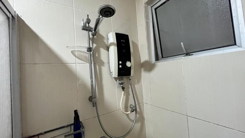 Untuk Disewa - OUG Parklane