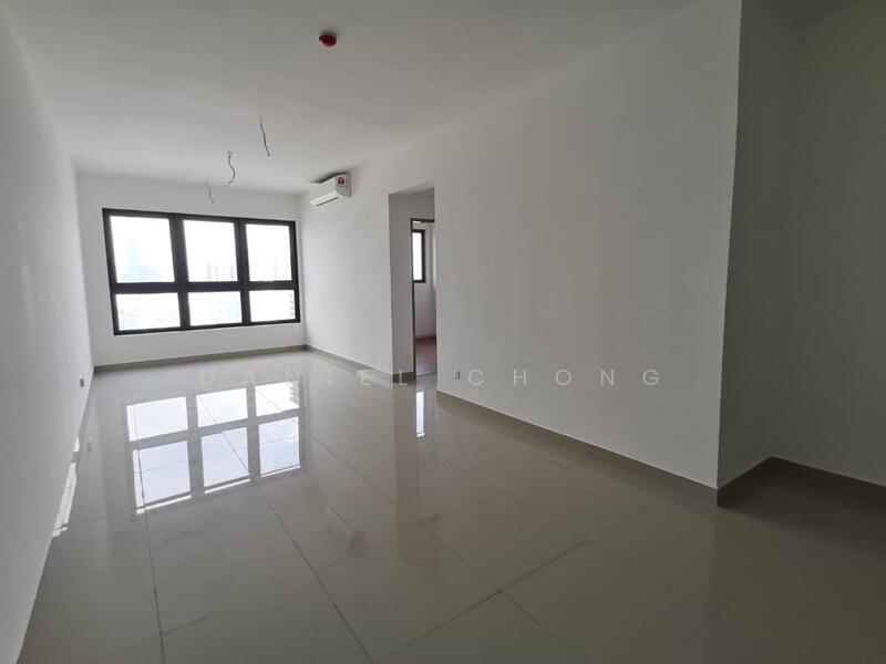 For Sale - M Vertica