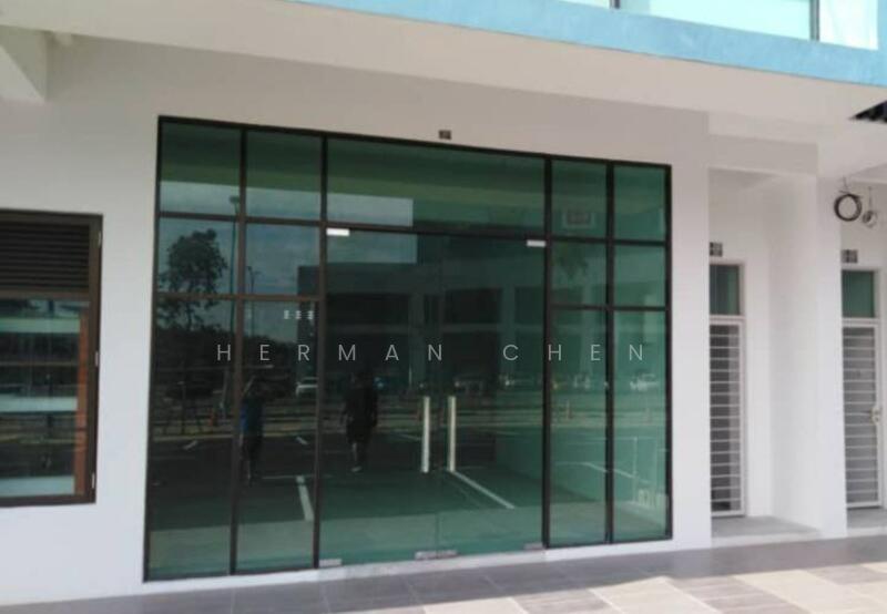 Untuk Disewa - Bandar Dato Onn 3 Storey Shoplot For Rent